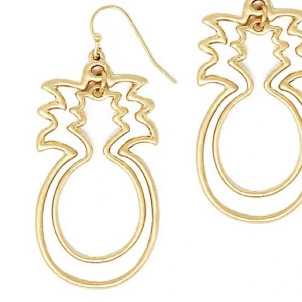 Pineapple cut out earrings